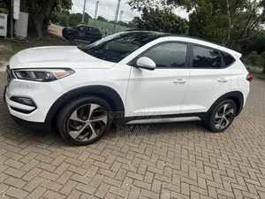 Hyundai Tucson Limited AWD 2017 White