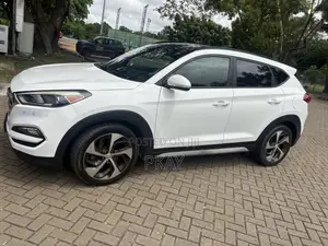 Hyundai Tucson Limited AWD 2017 White