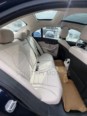 Mercedes-Benz C300 2017