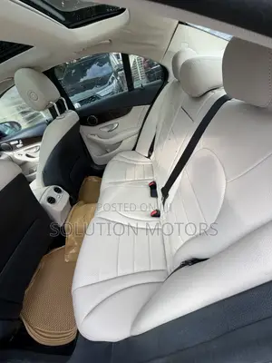 Mercedes-Benz C300 2017