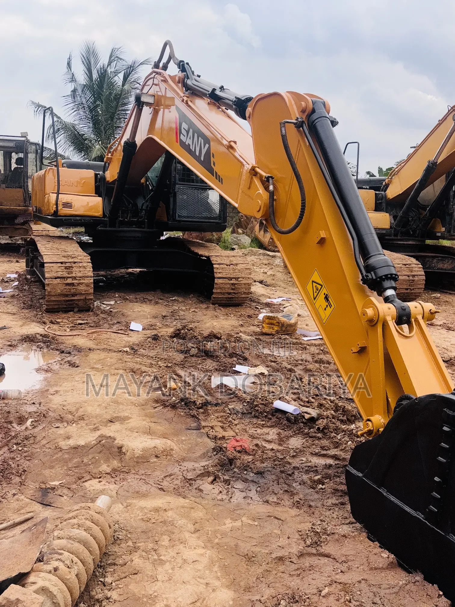 Sany 215 Excavator
