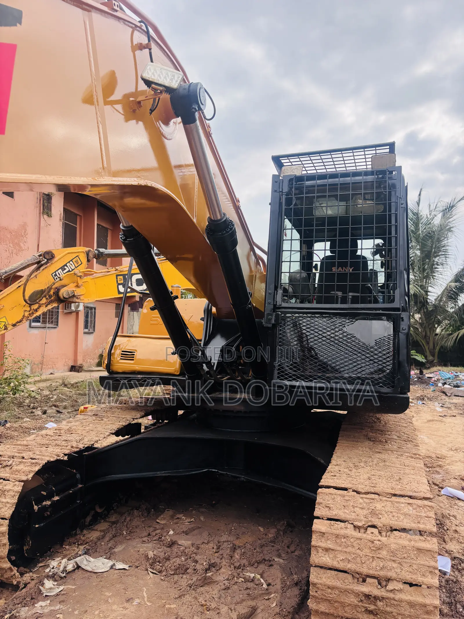 Sany 215 Excavator