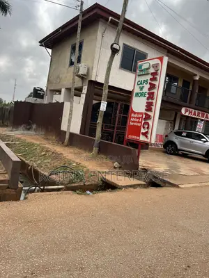 Roadside Double Shop for Rent – Ideal for a Pharmacy