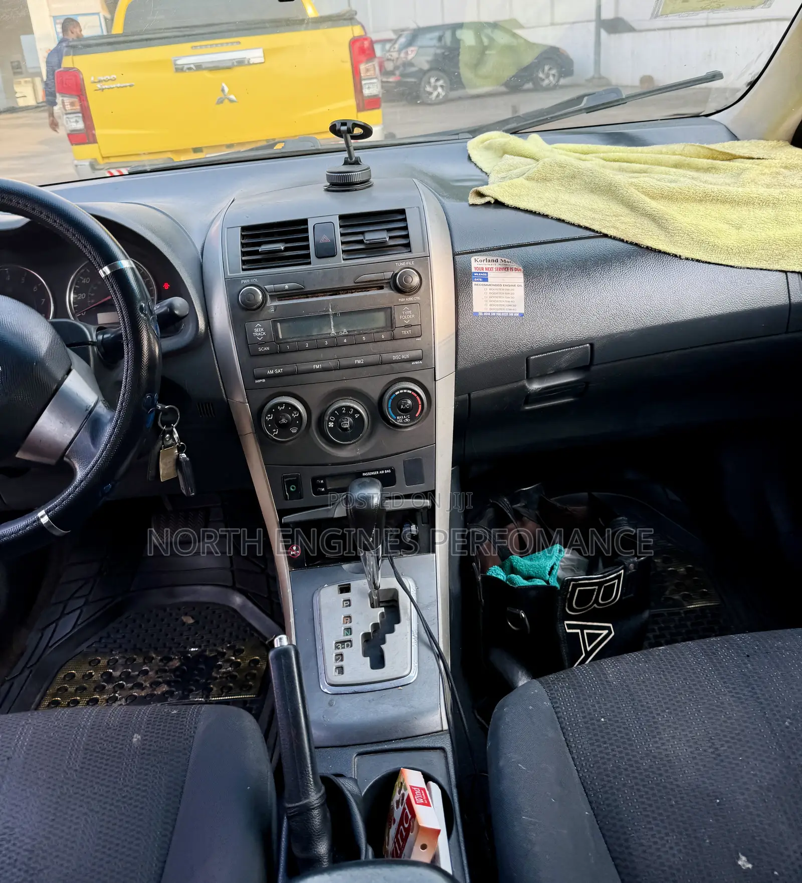 Toyota Corolla S 4dr Sedan (1.8L 4cyl 4A) 2011 Gray