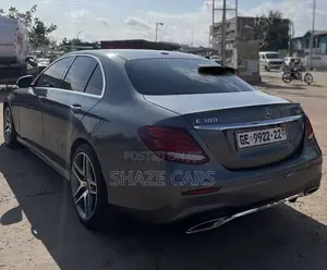 Mercedes-Benz E300 2017 Gray