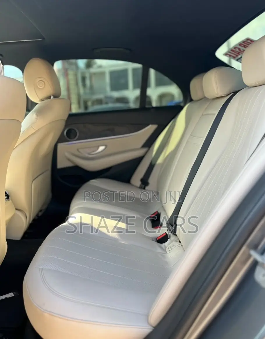 Mercedes-Benz E300 2017 Gray