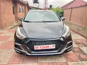 Hyundai Elantra SE 4dr Sedan (1.8L 4cyl 6A) 2015 Black