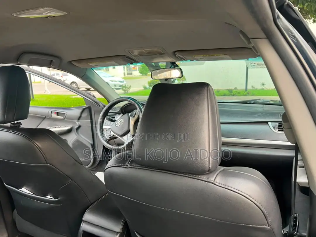 Toyota Camry SE 4dr Sedan (2.5L 4cyl 6A) 2014 Blue