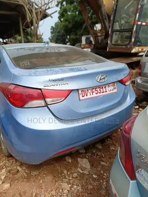 Hyundai Elantra GLS Automatic 2012 Blue