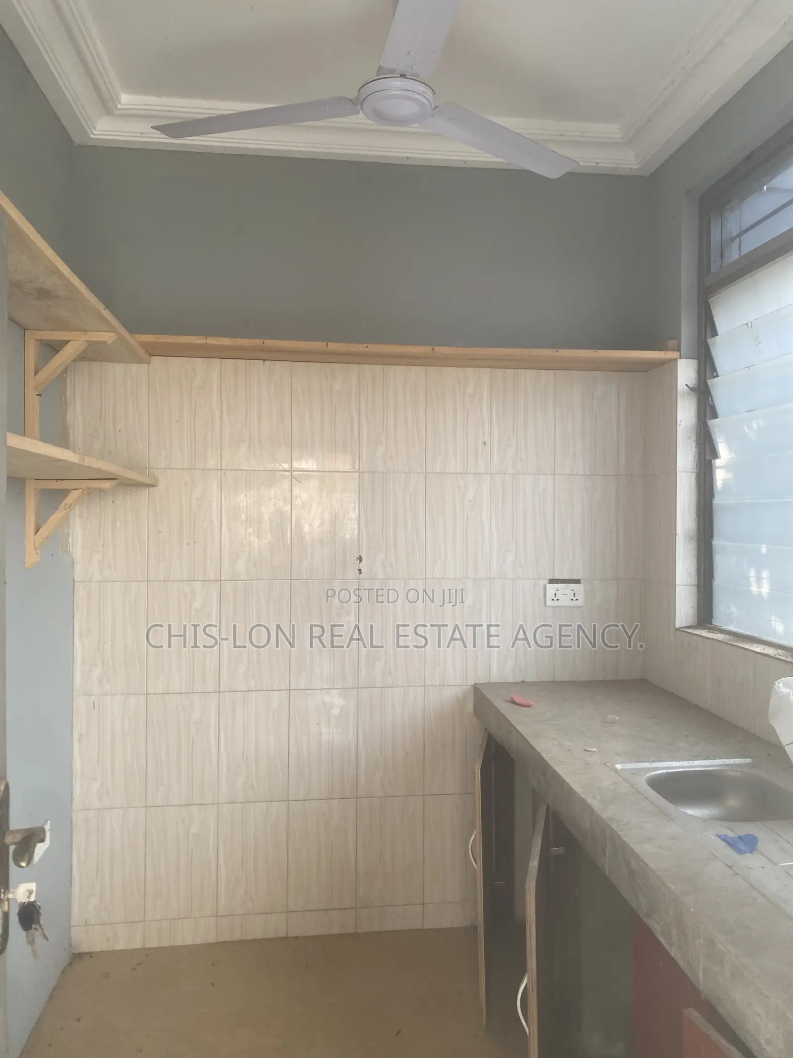 2bdrm Bedsitter in Chislon Broker’S, Adam Nana for rent