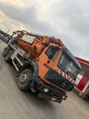 Mercedes Benz 2631 Cesspit Emptie Truck 1995 Model