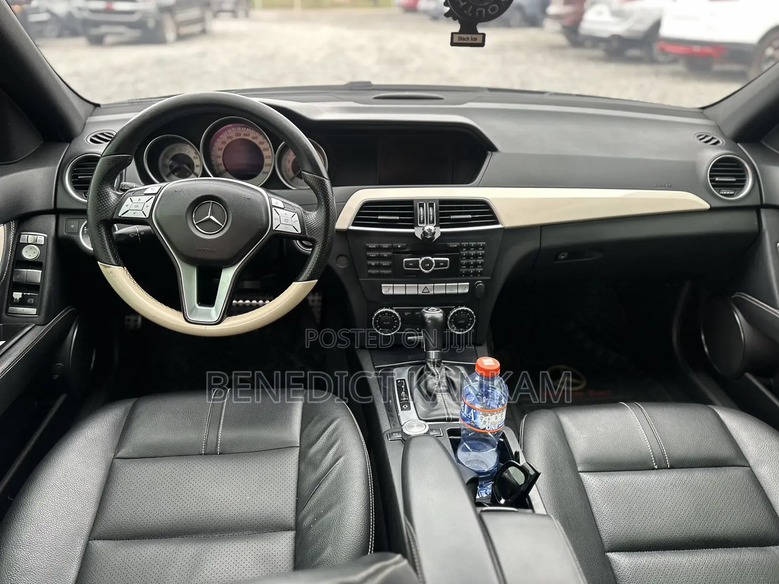 Mercedes-Benz C200 2013 Black