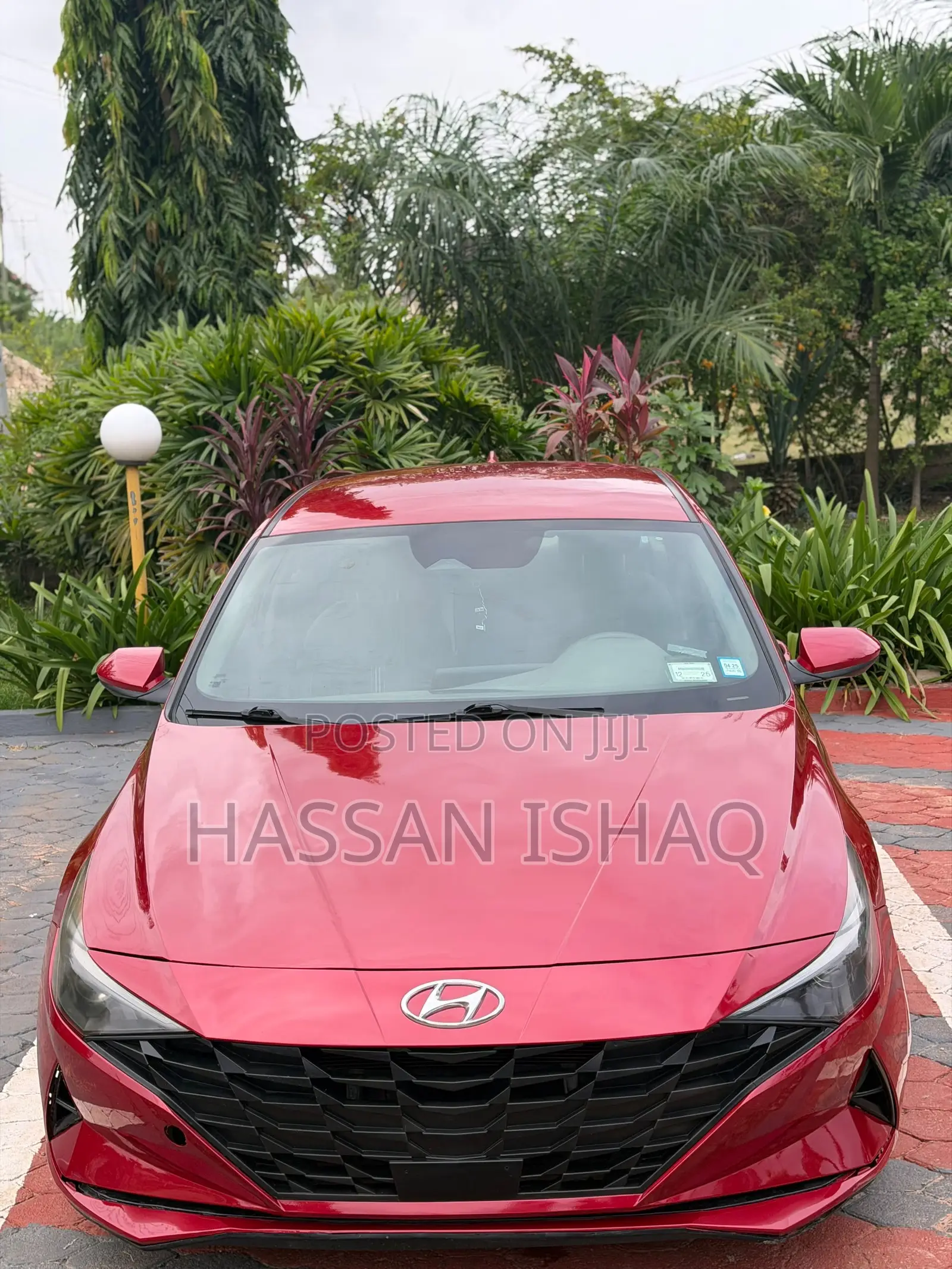 Hyundai Elantra 2021 Red