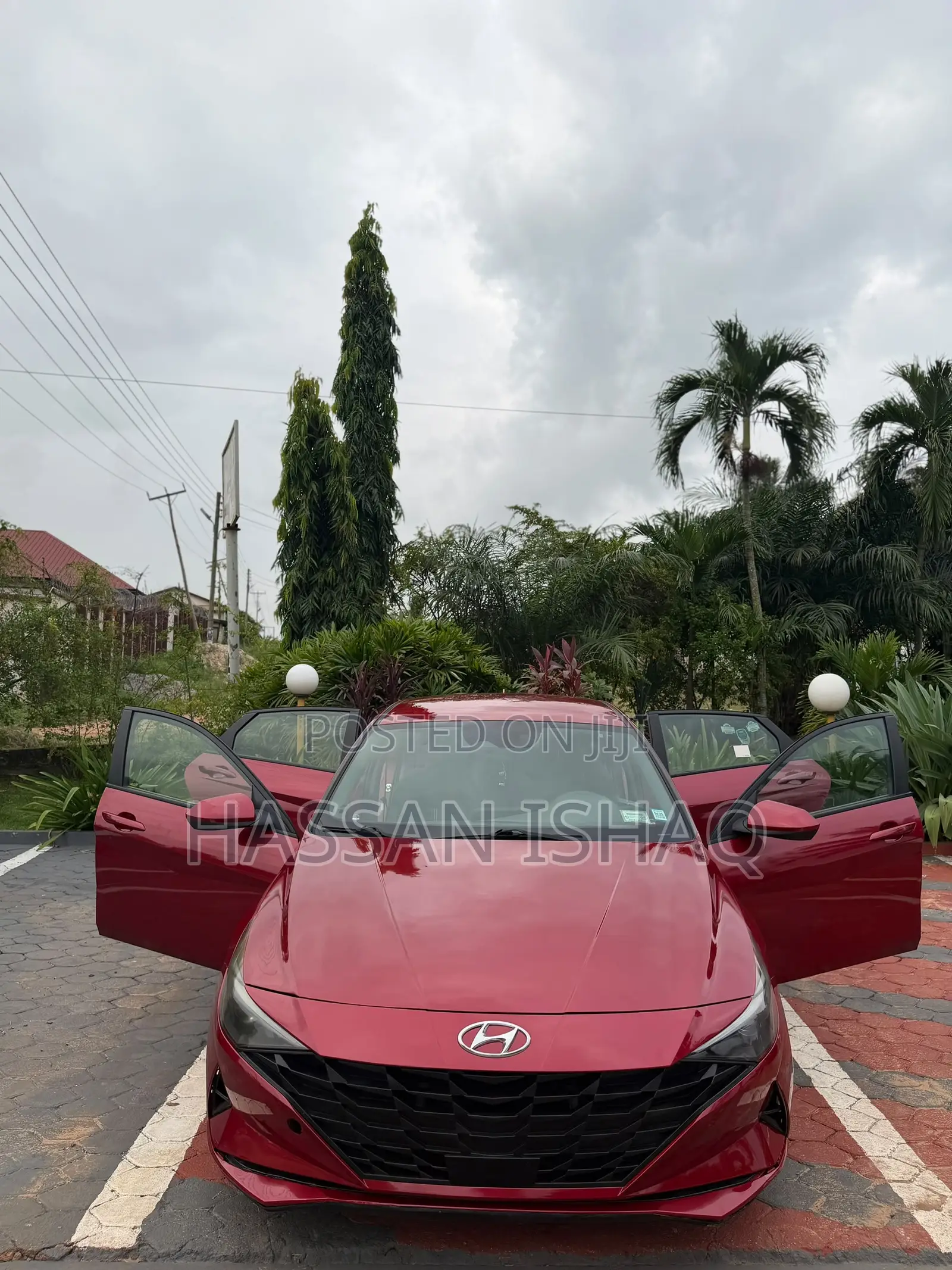 Hyundai Elantra 2021 Red
