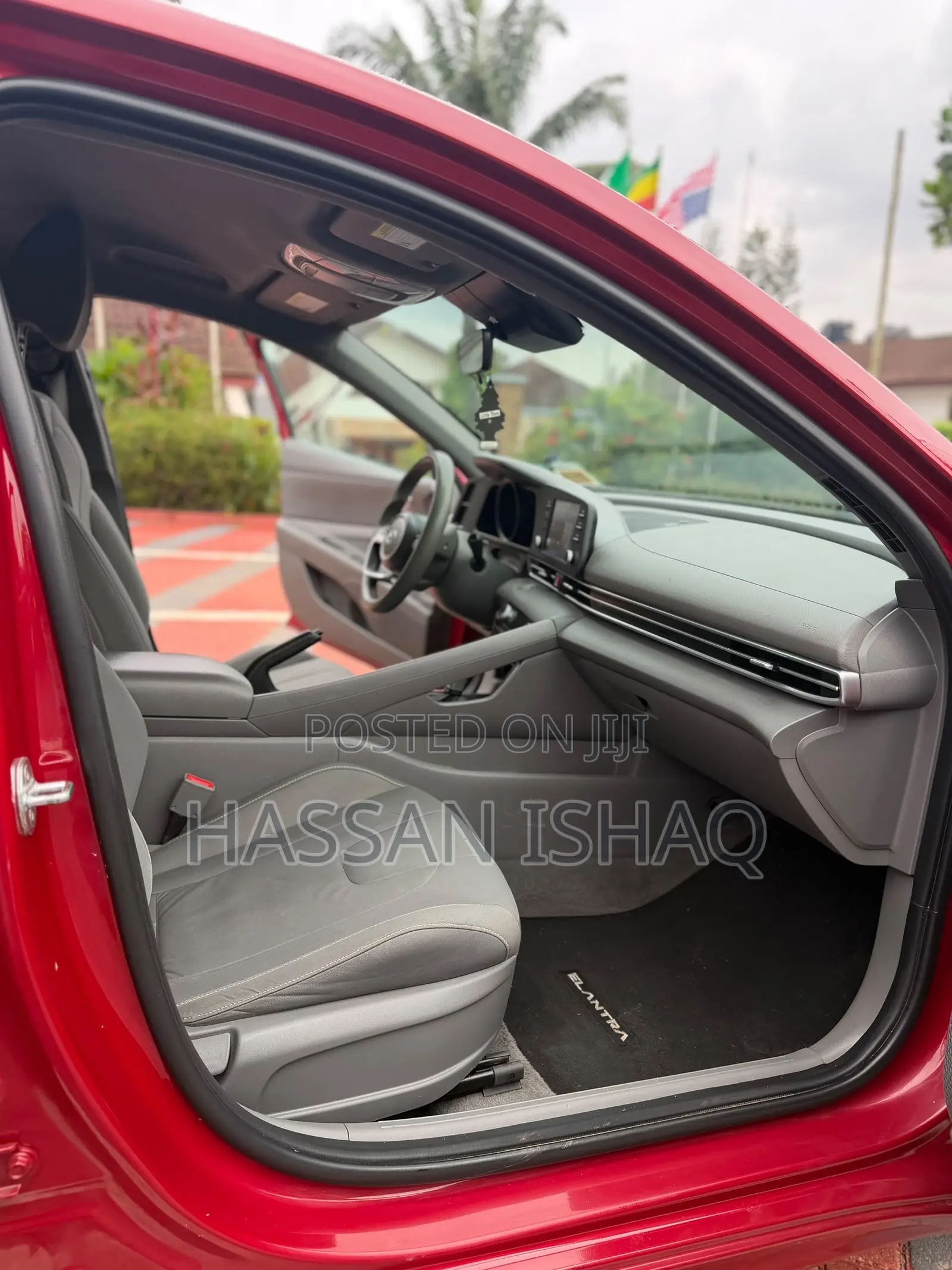 Hyundai Elantra 2021 Red
