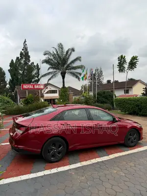 Hyundai Elantra 2021 Red