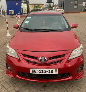 Toyota Corolla S 4dr Sedan (1.8L 4cyl 4A) 2013 Red