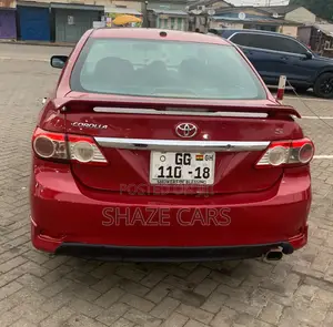 Toyota Corolla S 4dr Sedan (1.8L 4cyl 4A) 2013 Red