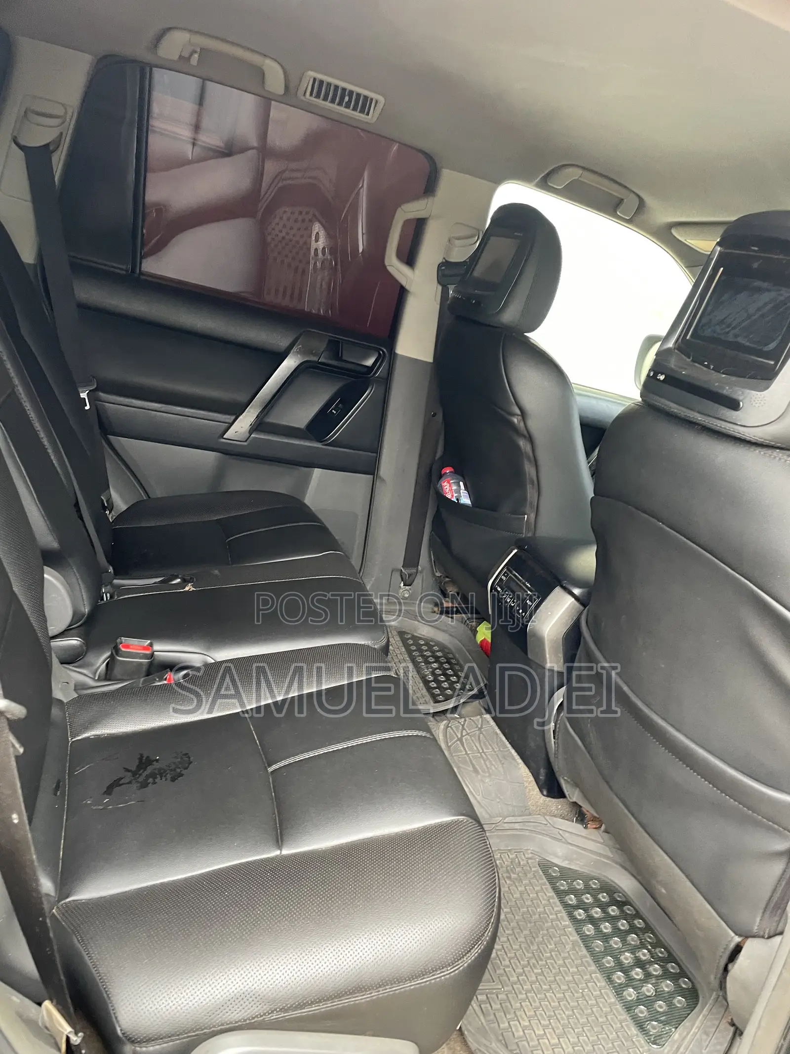 Toyota Land Cruiser Prado 2022 Black