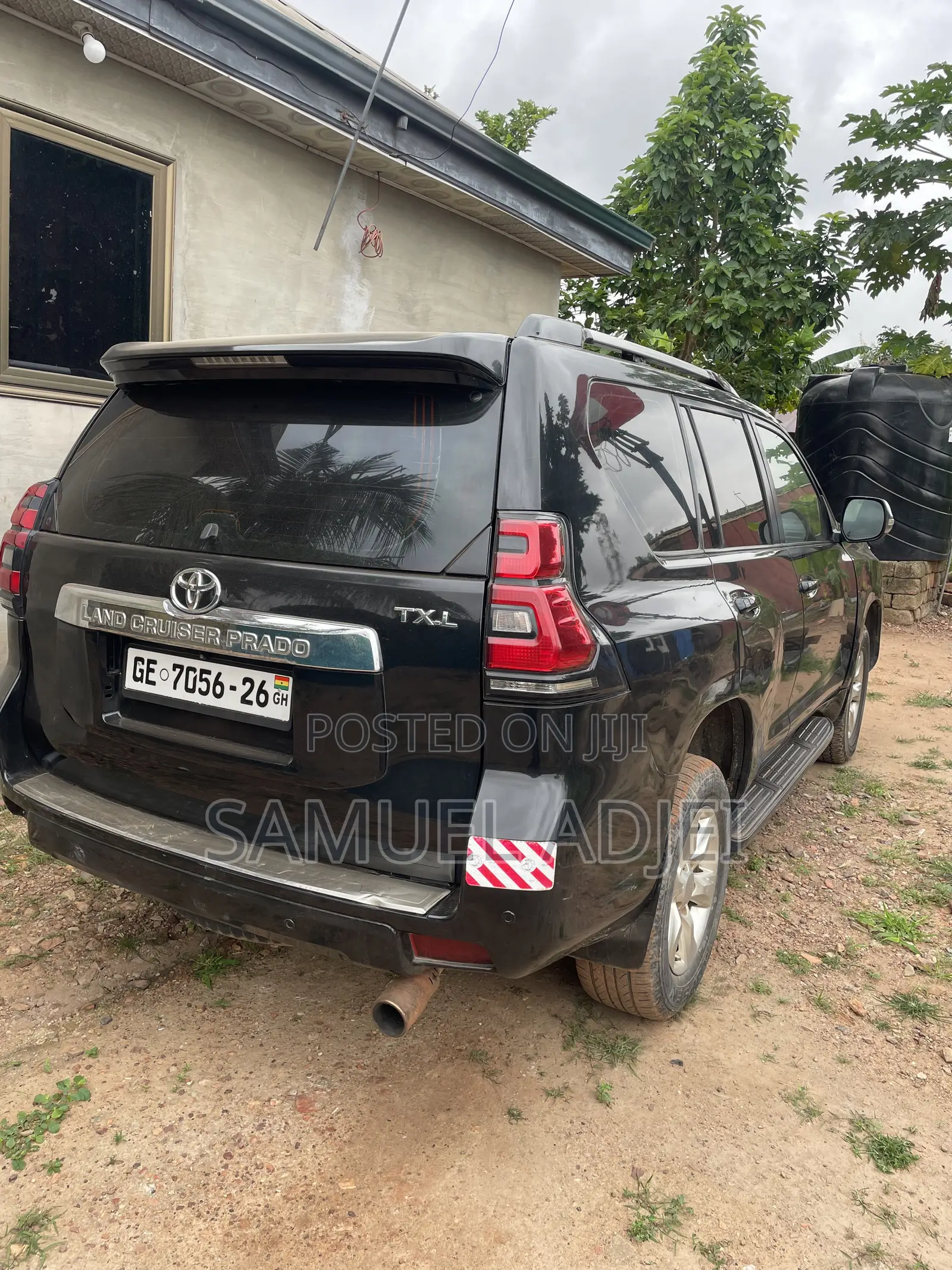 Toyota Land Cruiser Prado 2022 Black