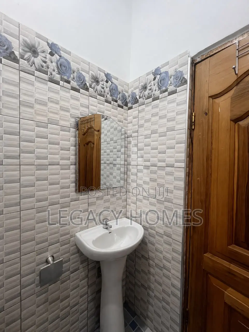 1bdrm Apartment in East Legon, Bawaleshie for rent