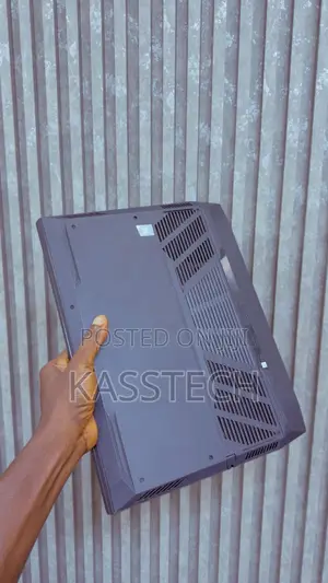 Laptop Dell G15 5510 16GB Intel Core i5 SSD 512GB