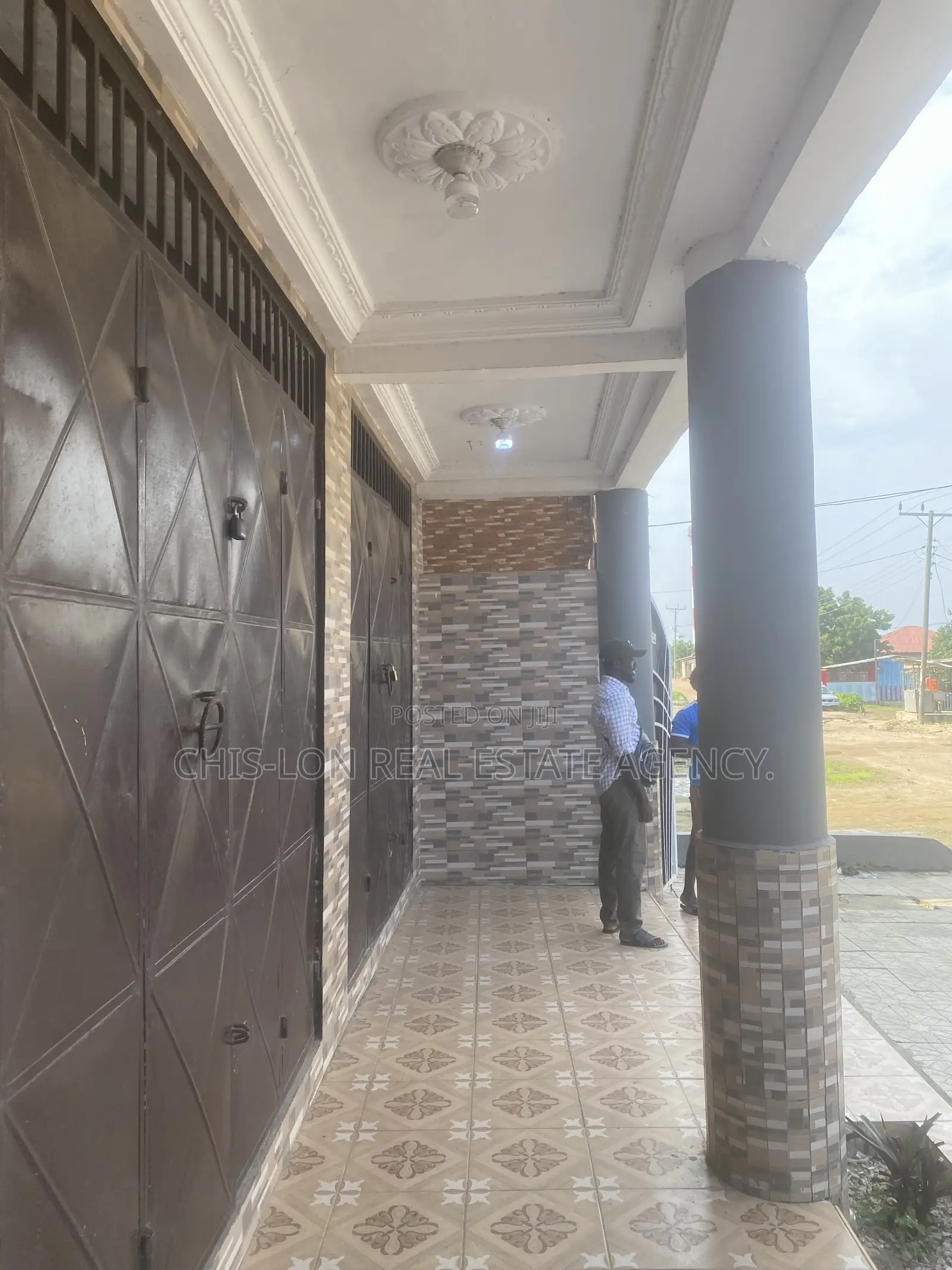 Shop for Rent