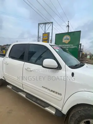 Toyota Tundra 2009 White