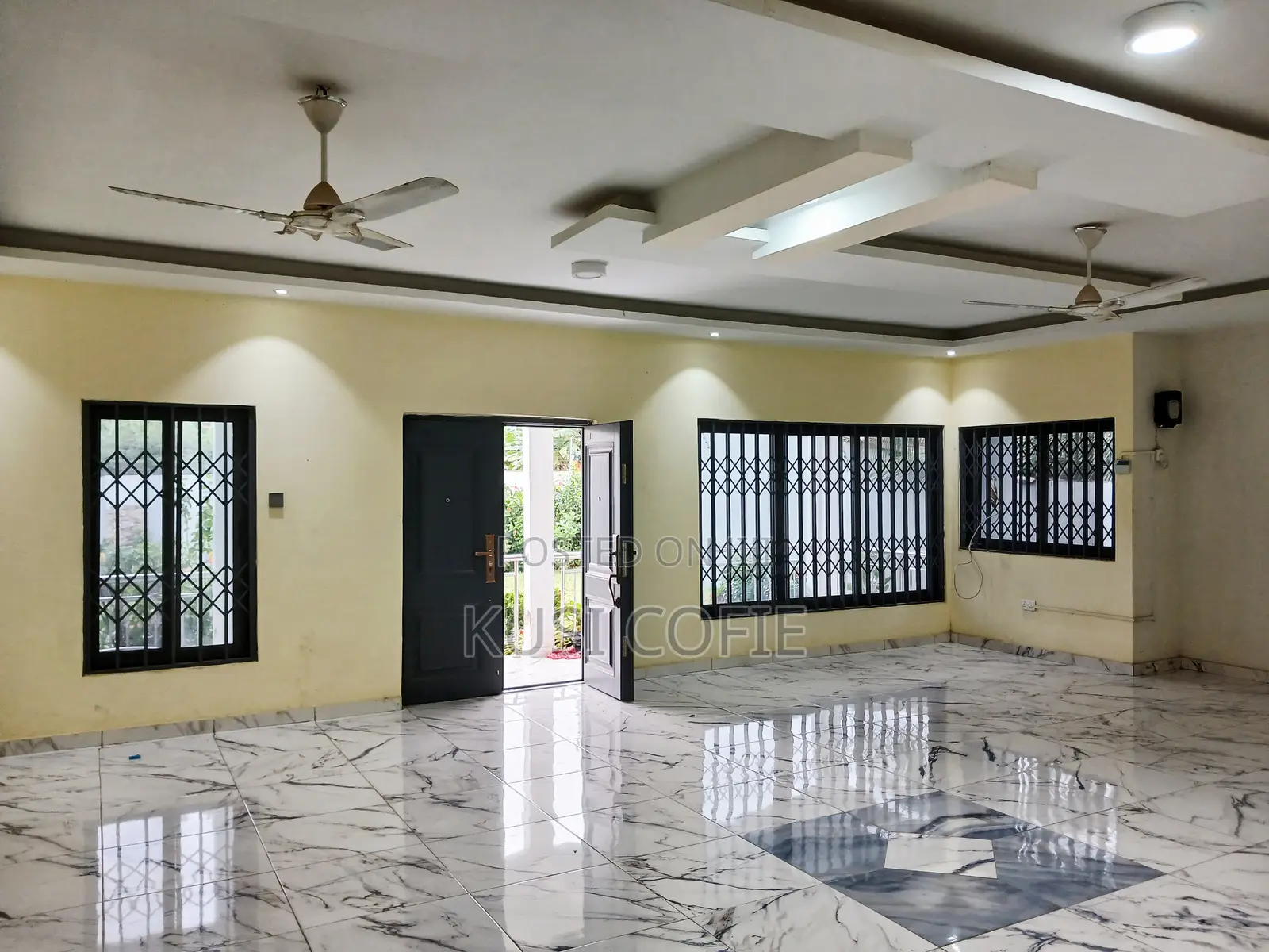 4bdrm Bungalow in Pure Water for rent