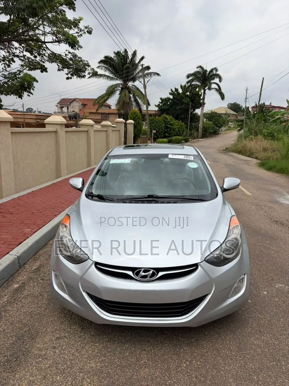 Hyundai Elantra GLS Sedan FWD (1.8L 4cyl 6A) 2013 Silver