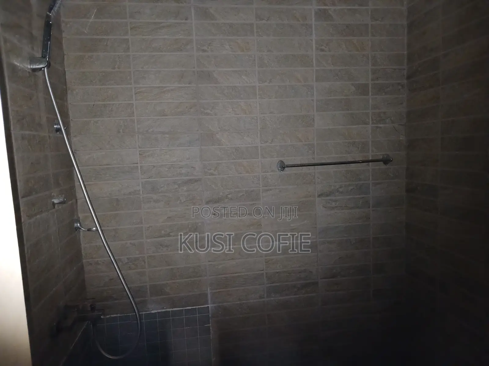 4bdrm Bungalow in Pure Water for rent