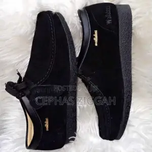 Wallabees Suede