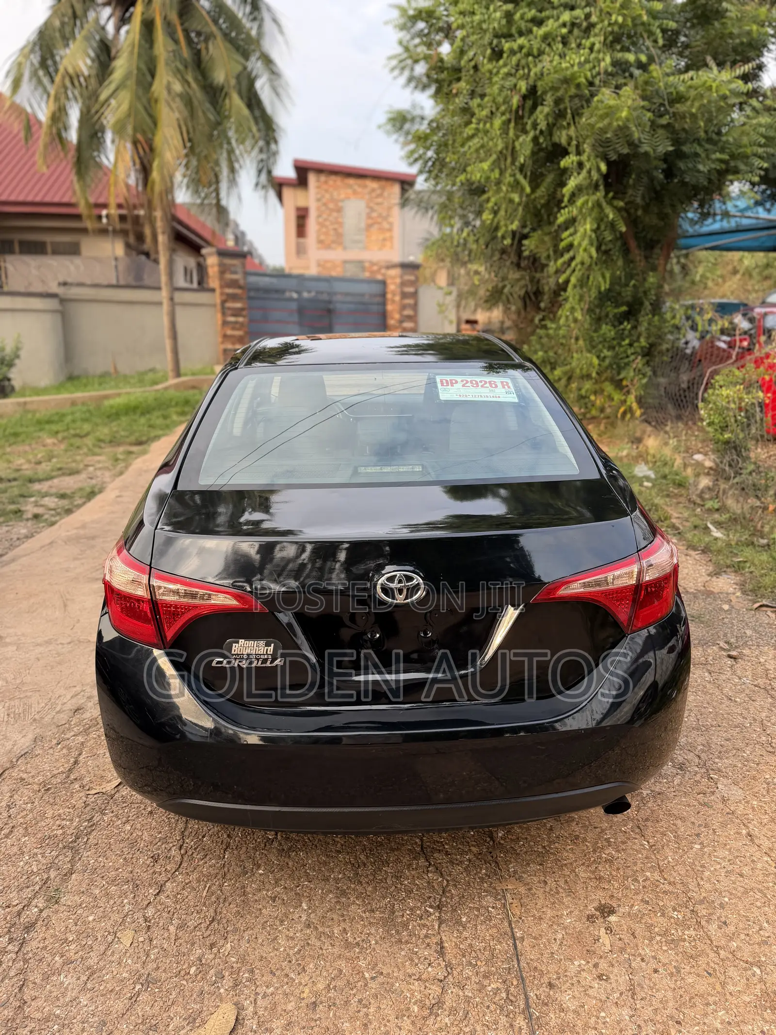 Toyota Corolla LE (1.8L 4cyl 2A) 2019 Black