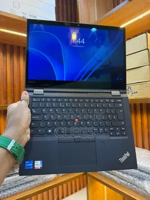 Laptop Lenovo ThinkPad L13 Yoga 8GB Intel Core i5 SSD 256GB
