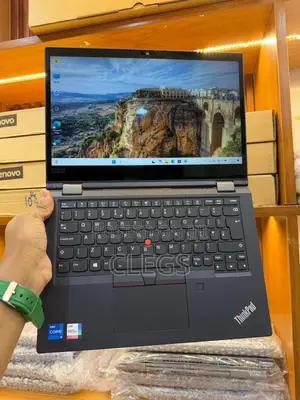 Laptop Lenovo ThinkPad L13 Yoga 8GB Intel Core i5 SSD 256GB