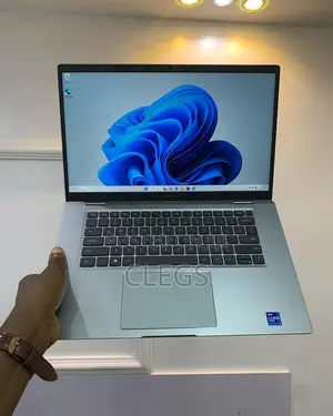 Laptop Dell Latitude 7520 16GB Intel Core i7 SSD 512GB