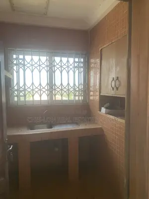 1bdrm Apartment in Chislon Broker’S, Adam Nana for rent