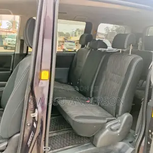 Toyota Voxy 2013 Black