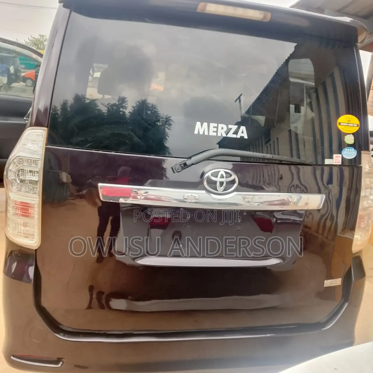 Toyota Voxy 2013 Black