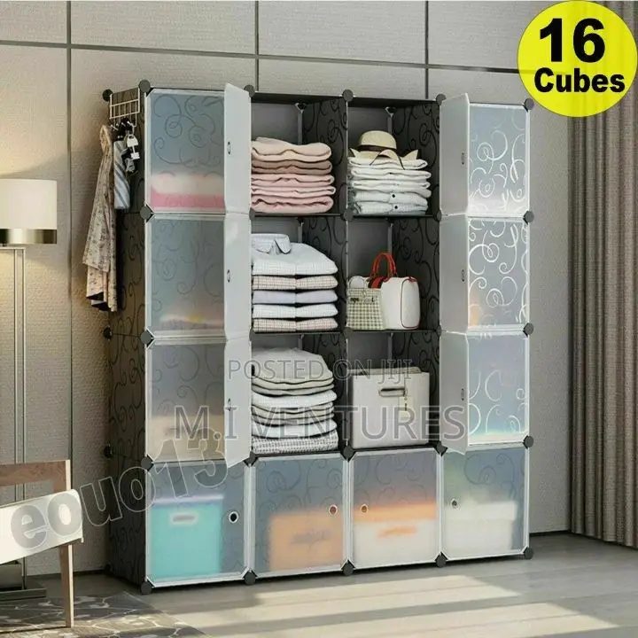 16 Cube Plastic Wardrobe