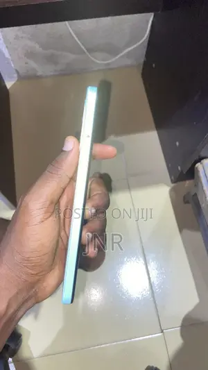Infinix Smart 7 HD 64 GB Green
