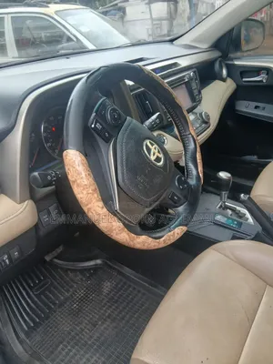 Toyota RAV4 2014 White