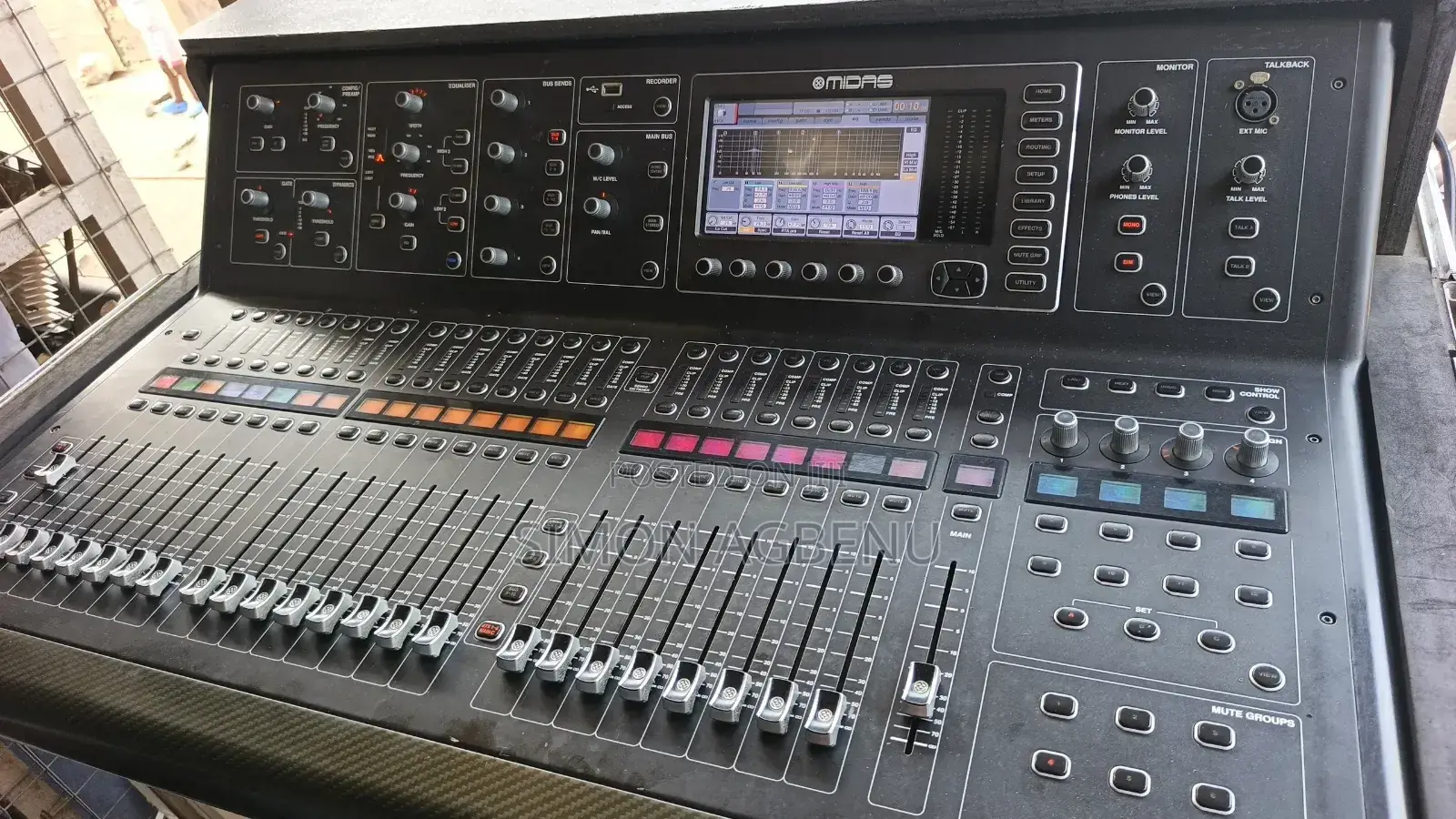 Midas M32 Digital Mixer UK Used