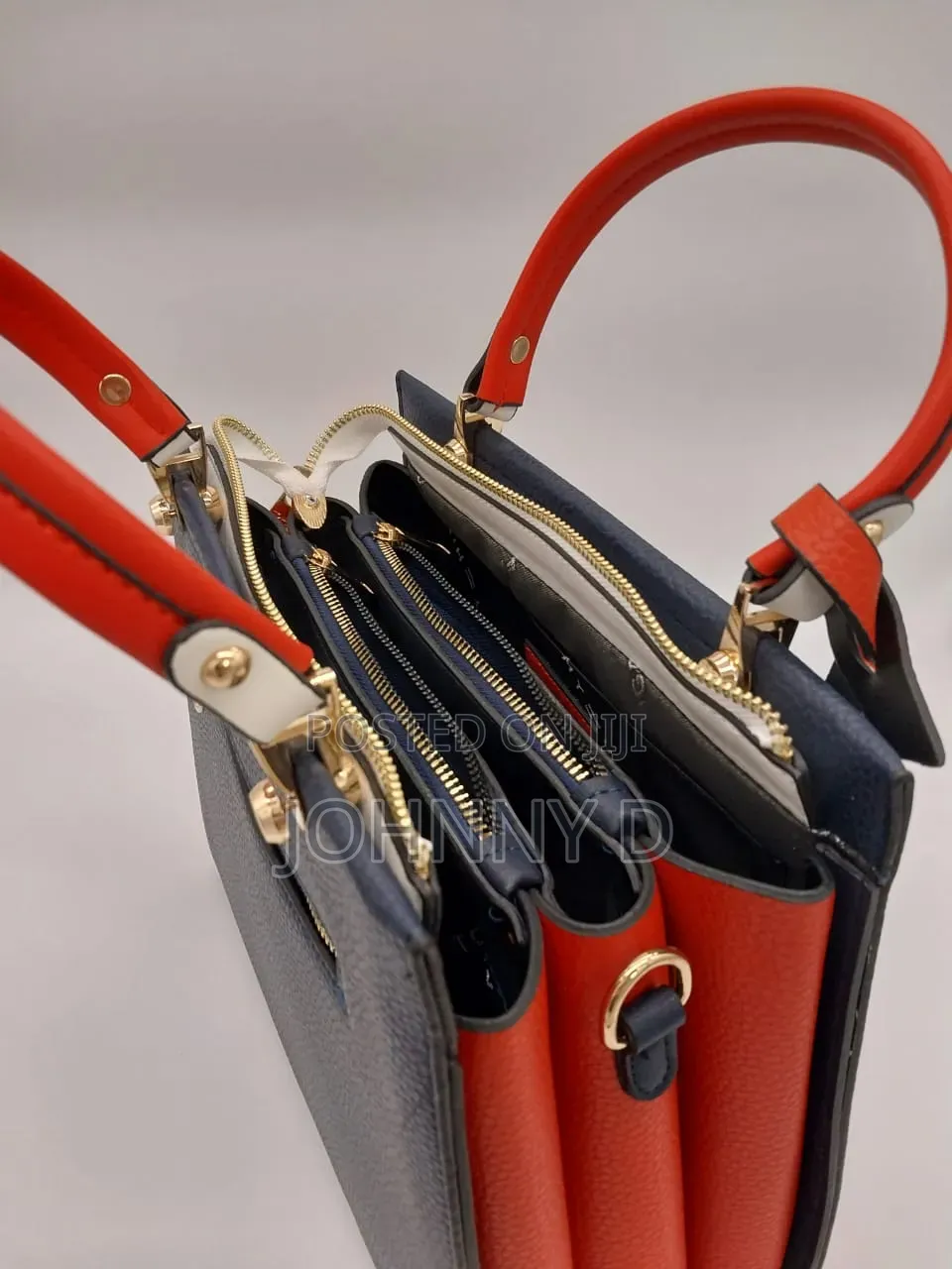 Classy Tommy Hilfiger Women's Handbag