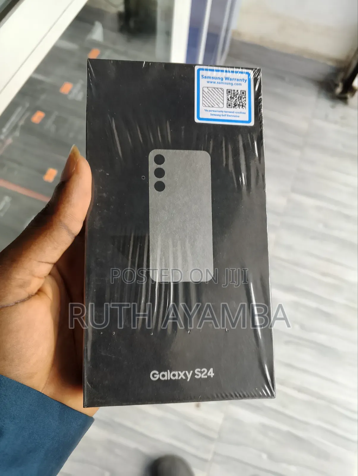 New Samsung Galaxy S24 128 GB Gray