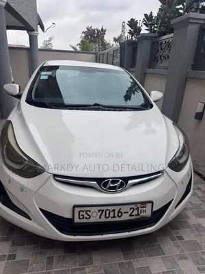 Hyundai Elantra 2013 White