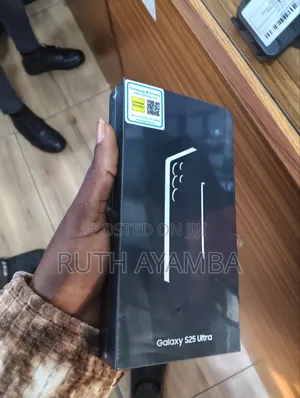 New Samsung Galaxy S24 128 GB Gray