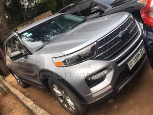 Ford Explorer 2021 Gray