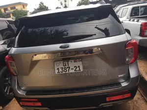 Ford Explorer 2021 Gray