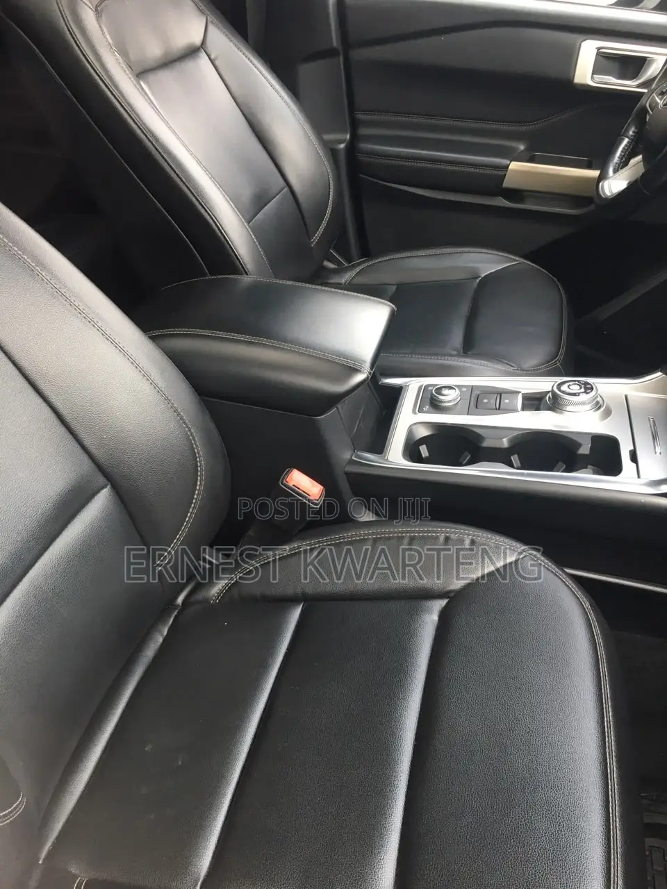 Ford Explorer 2021 Gray